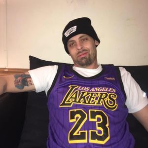 Meet your Posher, Leon